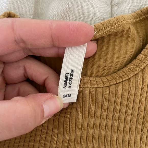 Summer and Storm BABY RIBBED SET in mustard (1T) - Picture 3 of 3